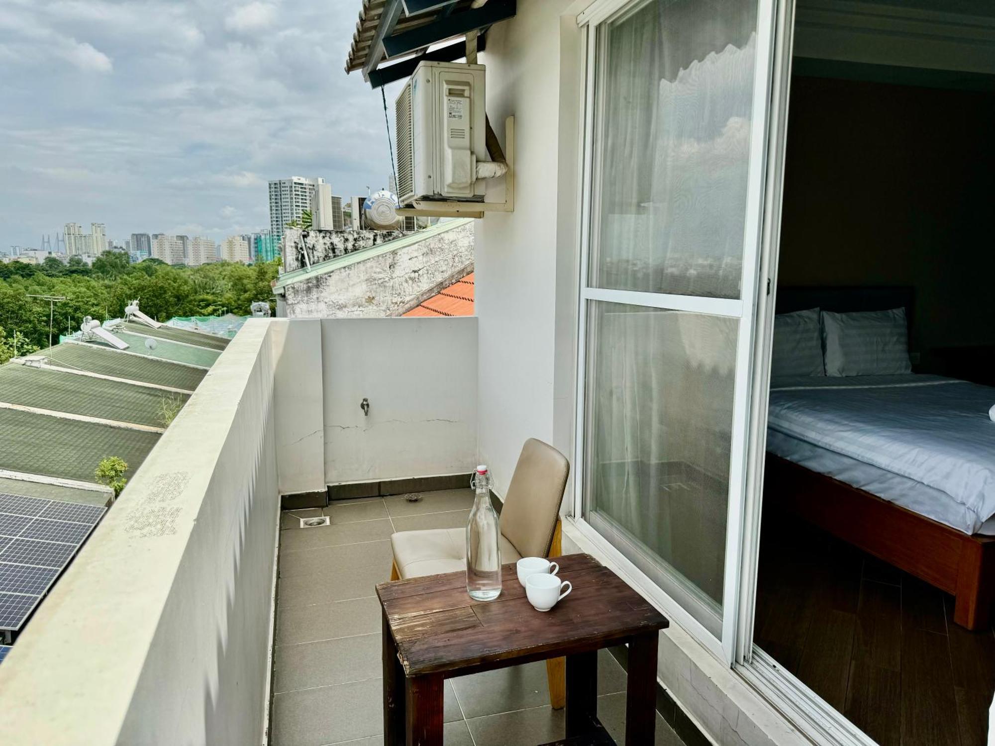 Vinh Secc Saigon Q7 * Хошимин